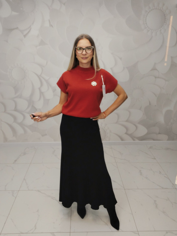 SPÓDNICA PRĄŻKOWANA
