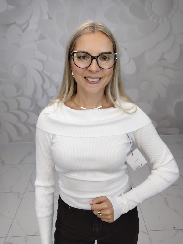 SWETER Z ODKRYTYMI RAMIONAMI