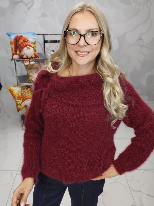 SWETER RAMIĘ WIĄZANIE